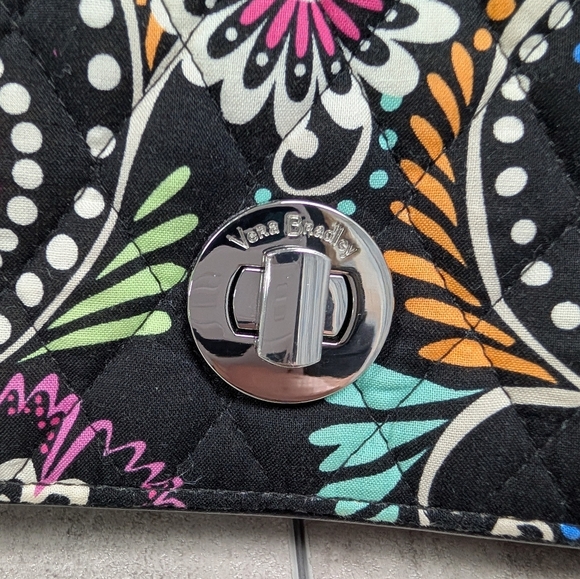 Vera Bradley Turnlock Bandana Swirl Black Paisley Multicolor Petite Crossbody - Picture 3 of 12